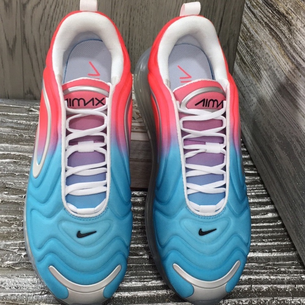 • Not available NIKE W AIR MAX 720 lawa glow/black - Picture 6 of 8